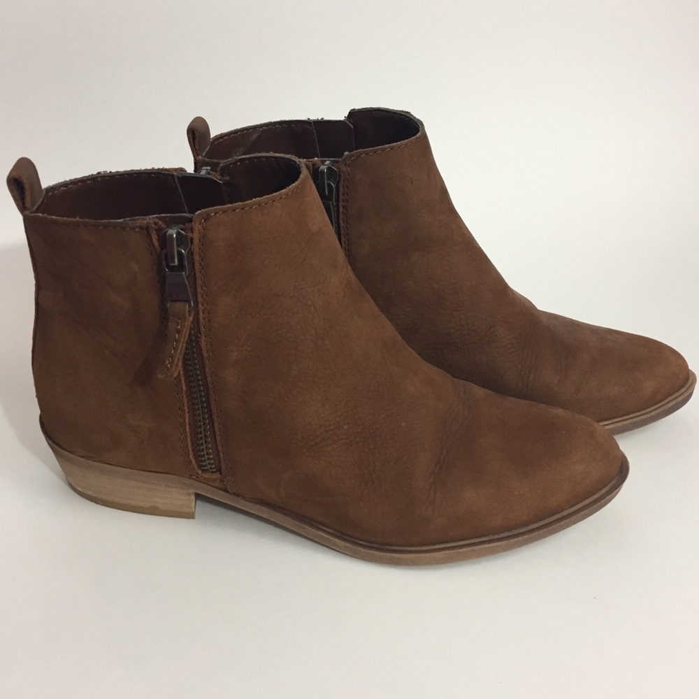 Ralph Lauren Caramel Brown Booties size 7.5